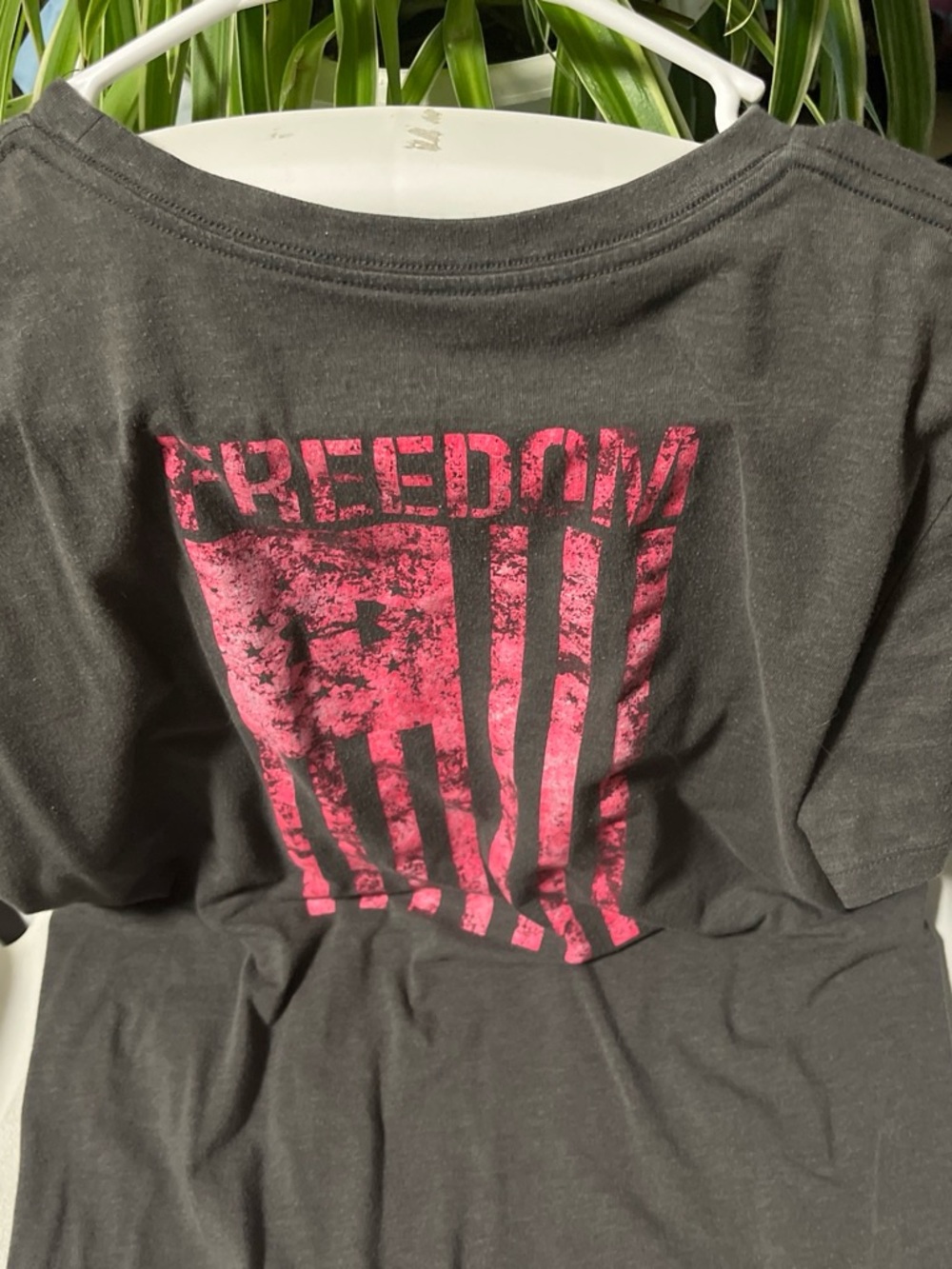 Under Armour Charcoal Short-Sleeve Tee with Pink Freedom Graphic